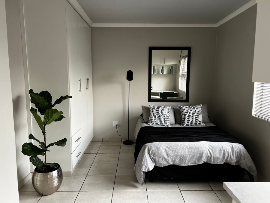 To Let 1 Bedroom Property for Rent in Mooivallei Park North West